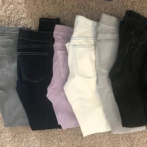 6 pairs of GAP jeans size 25